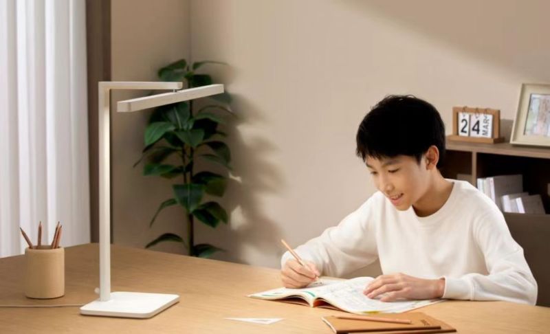 Mi Smart LED Desk Lamp2