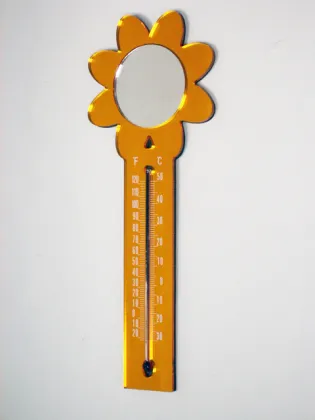 Octopus Shape Wall Red Mercury Thermometer