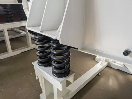 Multi-Functional Gold Mining Hopper Feeder Vibrating Stone Feeder Machine
