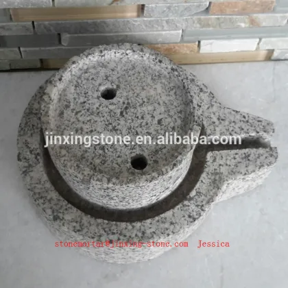 Stone Grain Mill / Manual stone grain mills / minlls hand cranked/hand operated stone mills