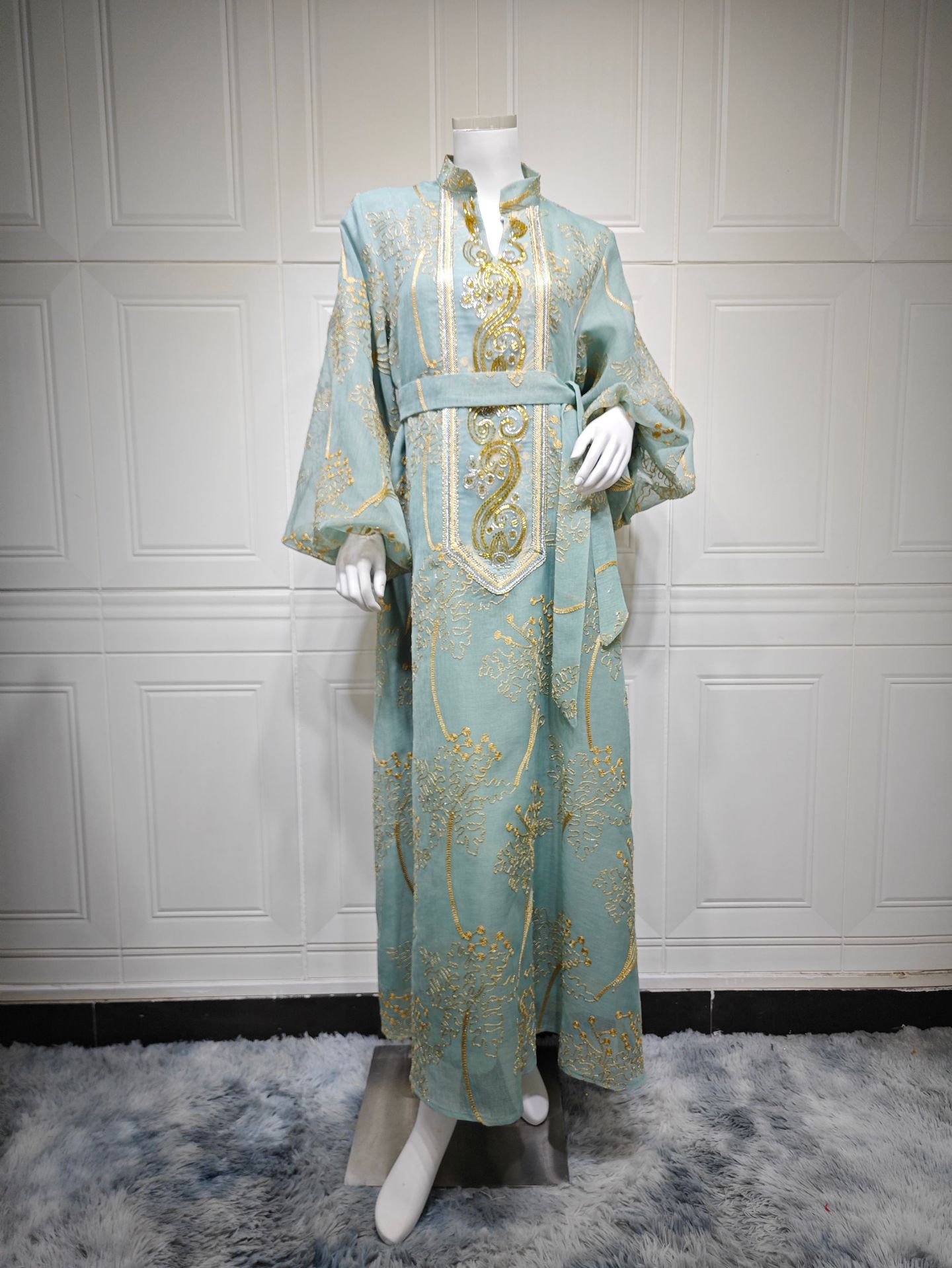 Luxury Floral Embroidered Puff Sleeve Abaya