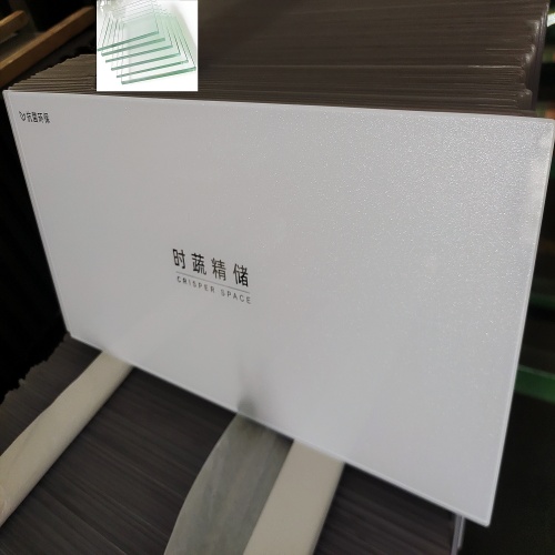 Vidro Ultra Temperado de 3,4 mm para Painel de Refrigerador