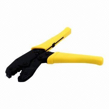 Pinza a crimpare per RG58