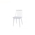 Sala da pranzo nordica Design Eames Hay J77 Chair