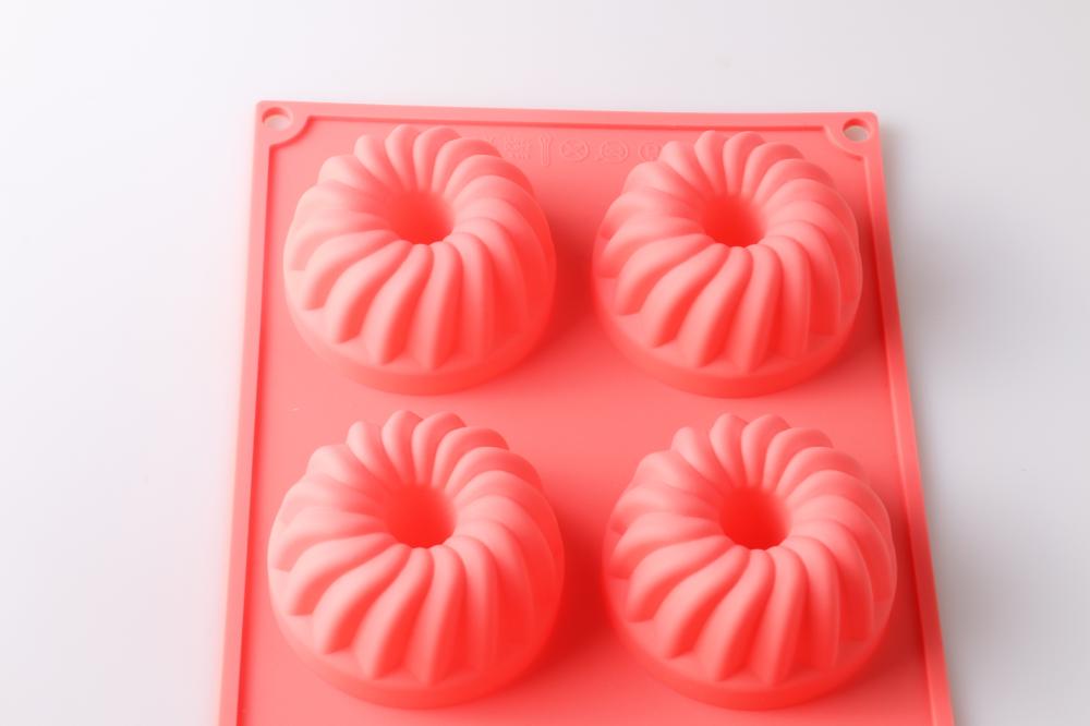 6 capacity flower silicone baking mold