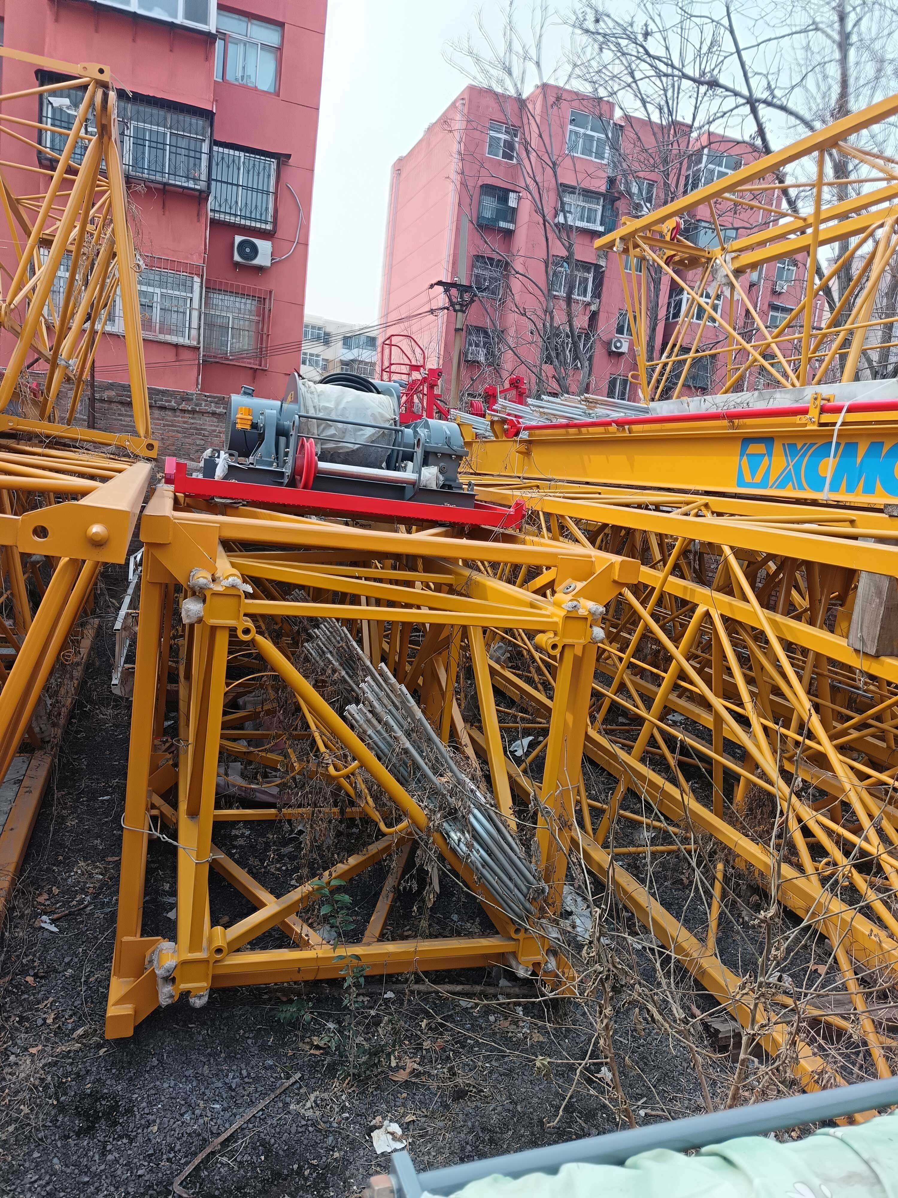 xcmg-used-crane-mast-joint-detail