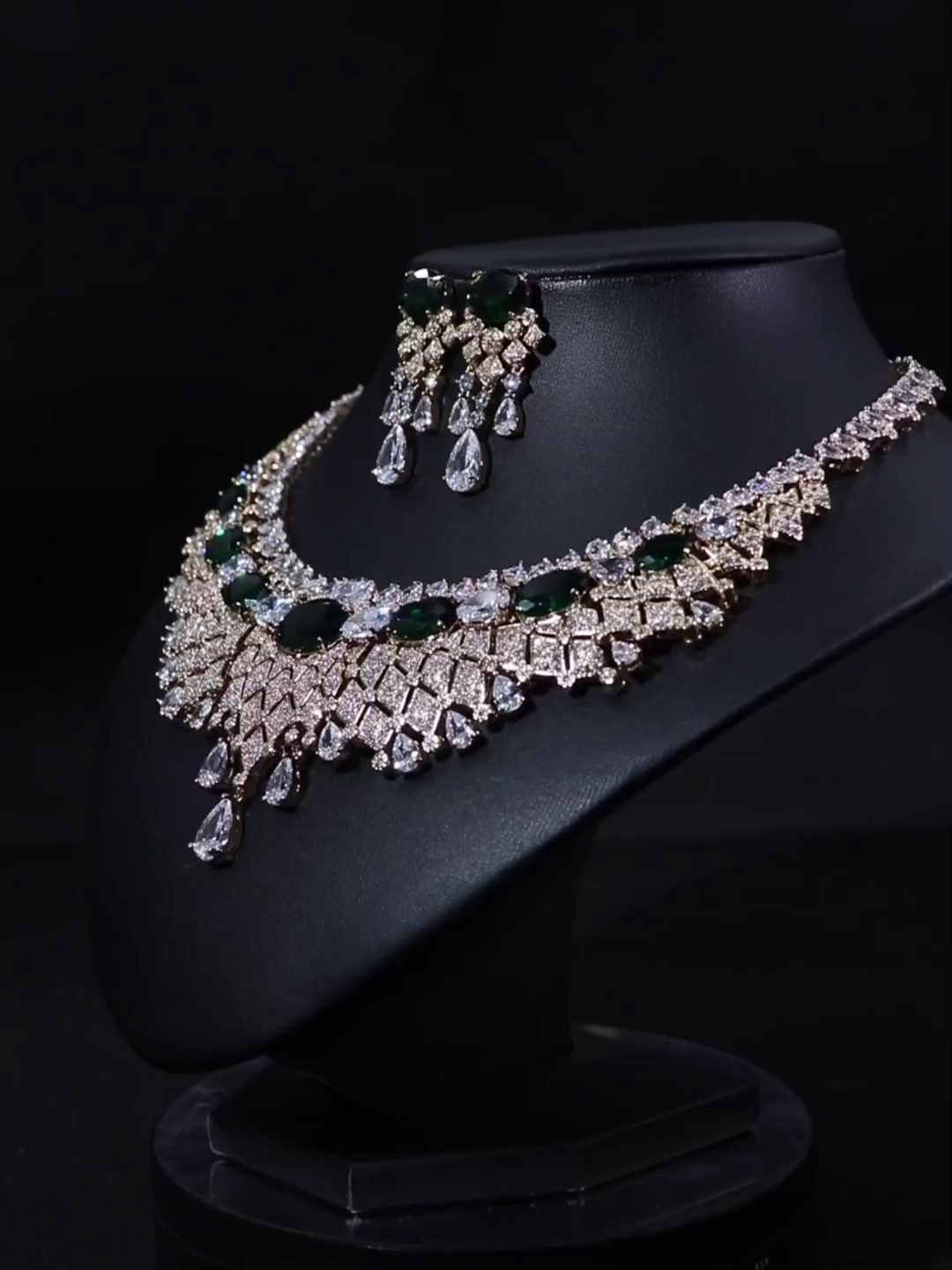 Oval Teardrop Fringe Collar CZ Bridal Necklace Earring Set