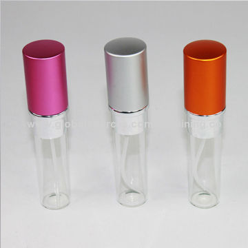 Refillable perfume bottle