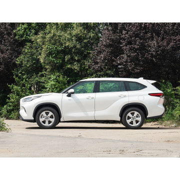 Highlander luxury 7-seater SUV