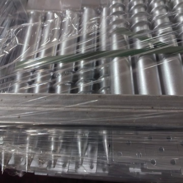 พุกสกรูกราวด์พลังงานแสงอาทิตย์