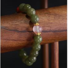 Pulsera premium con detalles en color jade hetiano