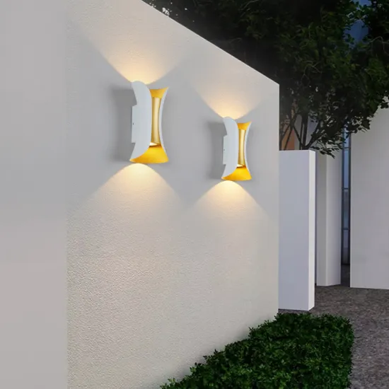 Nordic Style IP65 Waterproof LED Wall Lamp
