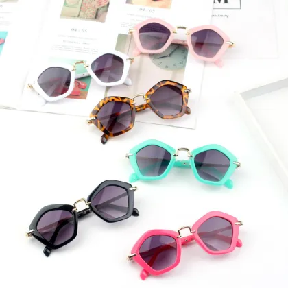 2024 Wholesaler Pentagon Safety Glasses for Boys and Girls - Diamond Baby Kids Children Sunglasses Vendor