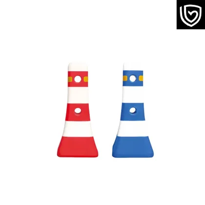 Plastic warning reflective diverter piles