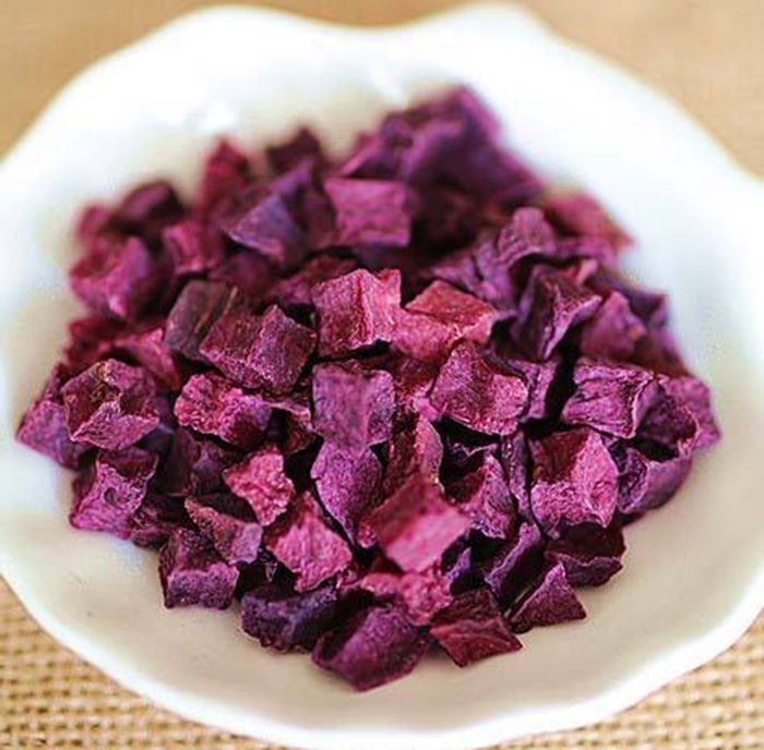 Dehydrated purple potato