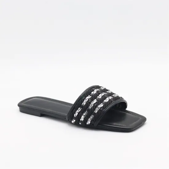 Wholesale Retro Leather Cross Strap Flat Sandals for Women