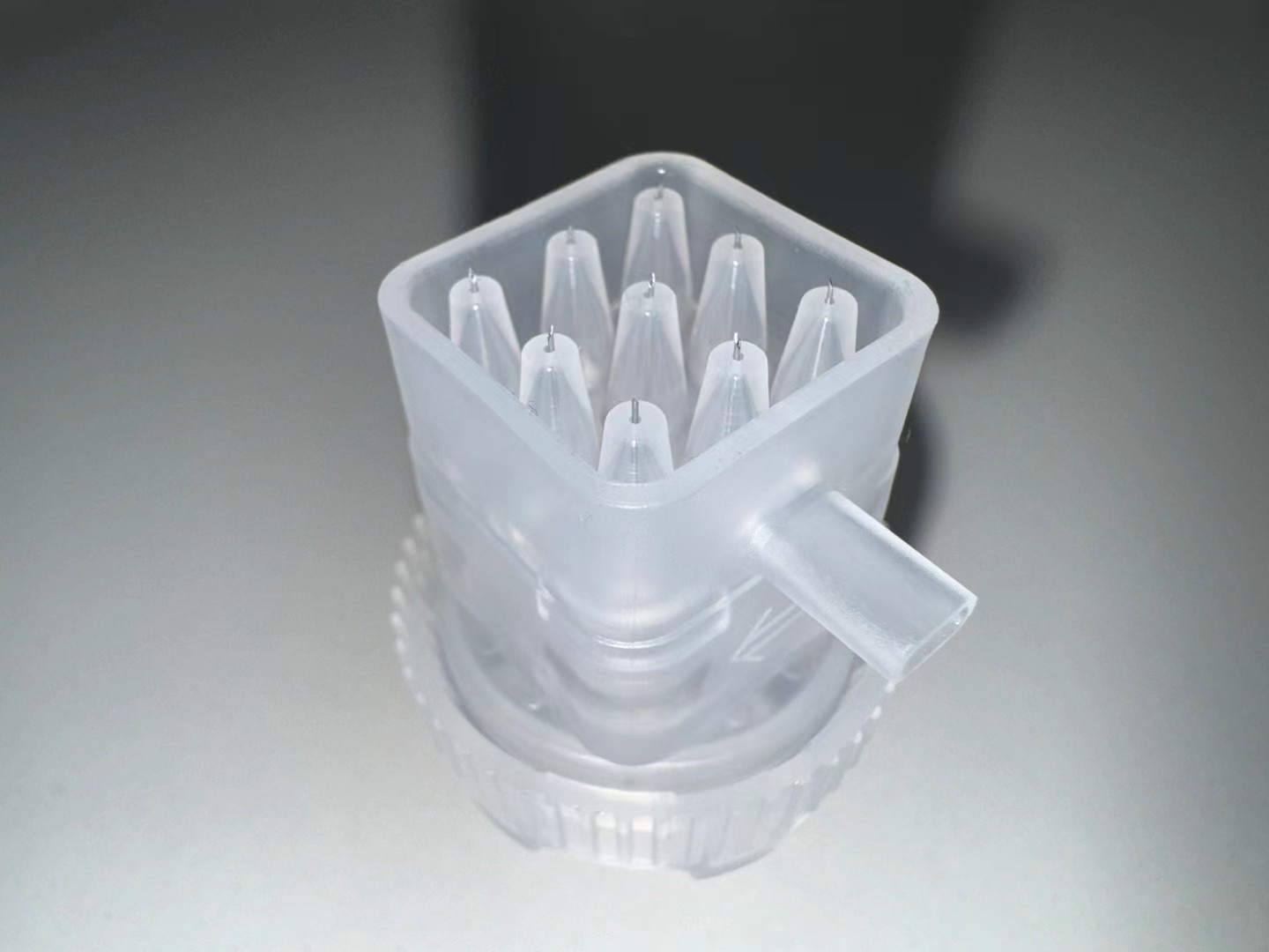 Sterile hypodermic needles for single use