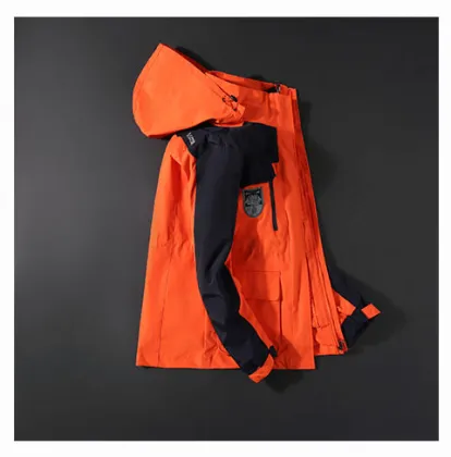 Waterproof Mountain Climbing Hiking Windbreaker Jacket for Winter Sports