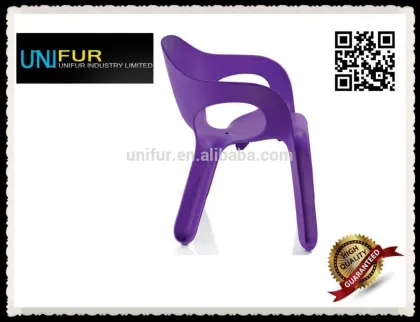 Replica Jerszy Seymour stackable armrest magis easy chair