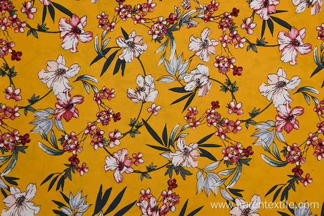 Reliable Quality Small Flowers Pattern Printed Fabrics