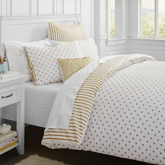 White base with printing cotton bed linen