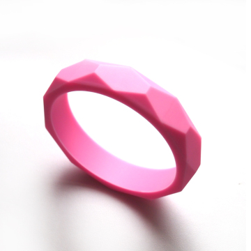 best selling FDA approved BPA free Safety Fashion teething jewelry silicone bracelet
