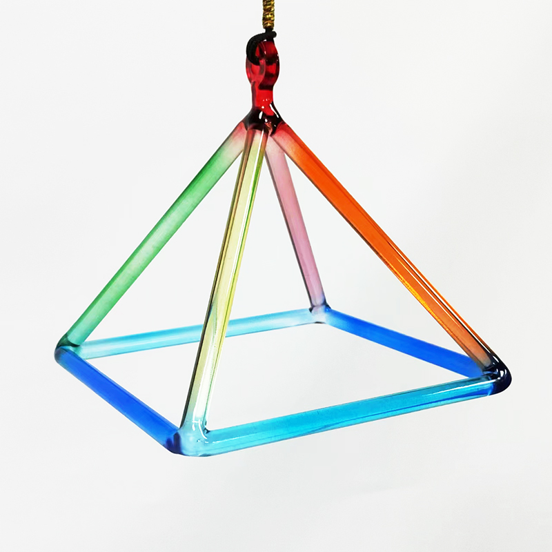 Q`re Energy Chakra Pyramid