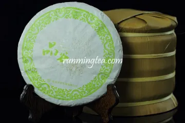 2009 Taste Jinggu Raw Pu'er Tea Cake