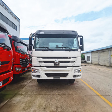 Sinotruk HOWO 10 Cubic Meter Vacuum Sewage Suction Truck