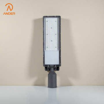 Lampadaires LED à économie d&#39;énergie de 120 W et 150 W