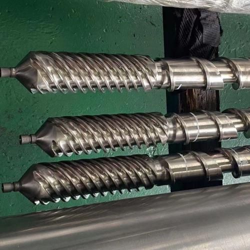 پیچ و بشکه برای اکسترودر