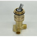 De, lta Torneira Rough-Fit Montada Na Parede