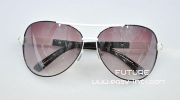 Metal Aviators Sunglasses with Faux Rhinestone