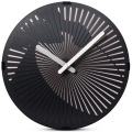 Reloj moderno de pared negra