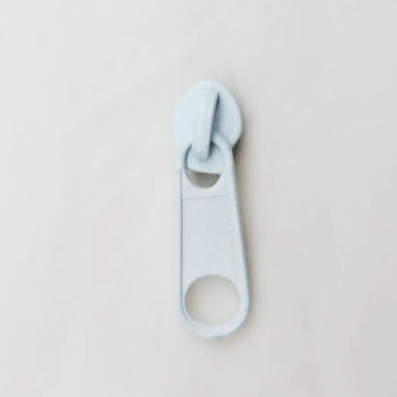 nylon zipper NL-4-1-3