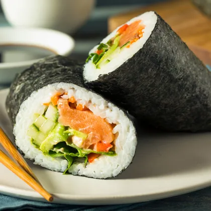 Premium Japanese Roasted Seaweed Nori: Perfect for Sushi and Onigiri