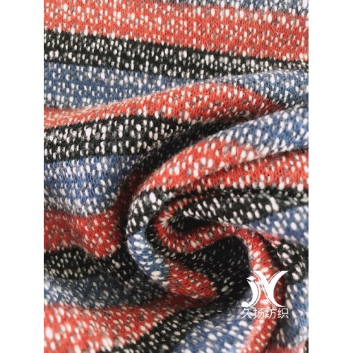 Maglione a righe multicolor lavorato a maglia