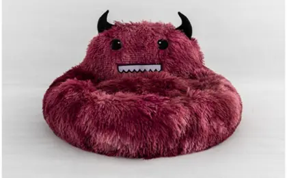 Creative autumn and winter warm pet nest bed