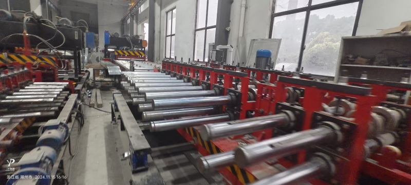 Bridge forming machine