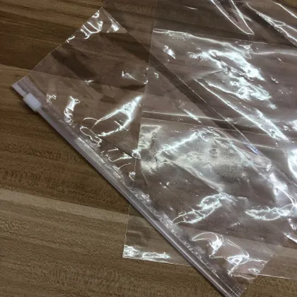 Automated Plastic Zip Bag Making Machine with Attached Zipper