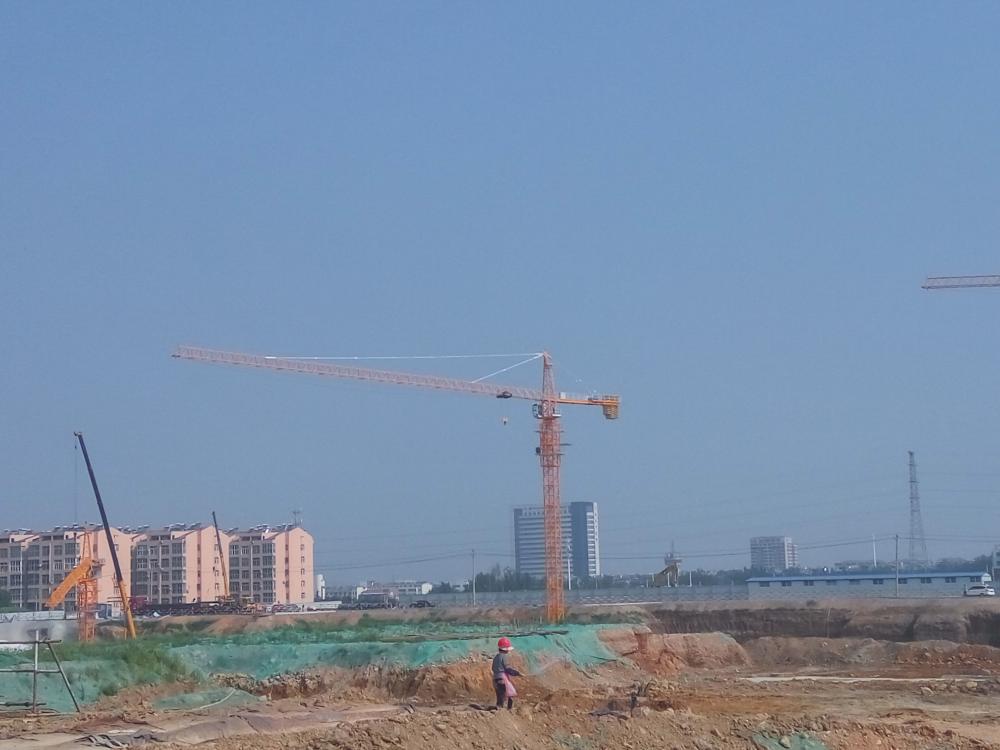 5t QTZ Rent Electric Self Raising Tower Crane