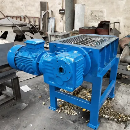 Waste Wood and Plastic Shredding Machines