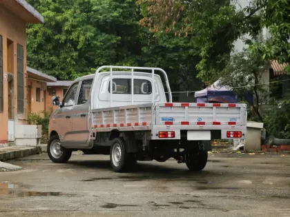 Ruichi New Energy Vehicle Ec72