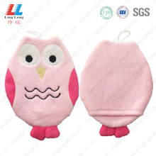 Pink owl foam gloves bath tools
