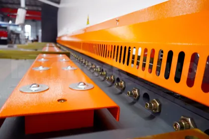 Anhui Durmark: Guillotine Shearing Machines, Electric Shearing Machines & CNC Cutting Machines