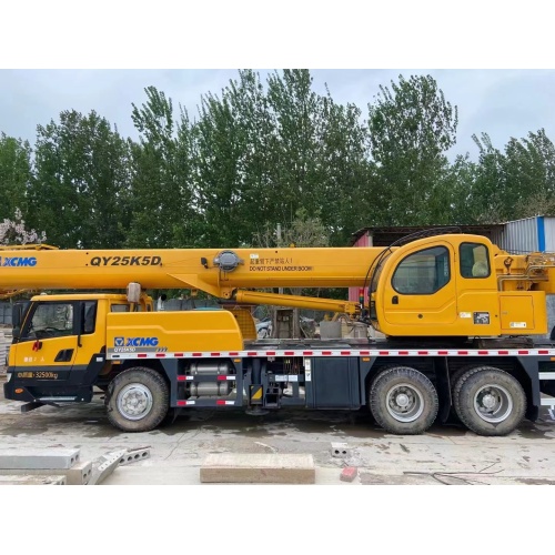 Xcmg qy25k5d кран за камиони
