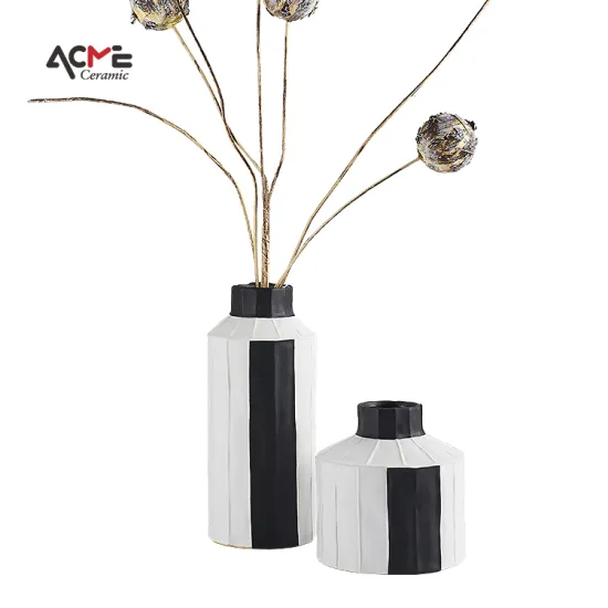 Handcrafted Nordic Modern Dried Flower Arrangements: Elevate Your Household Décor with Premium Ceramic Flower Vases and Wedding Centerpieces