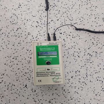 Precio de ESDFloor de bajo costo de 2 mm en el fondo de baja elevación