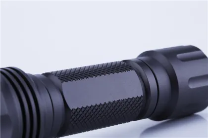 Professional top quality 5w 365nm nichia led uv flashlight
