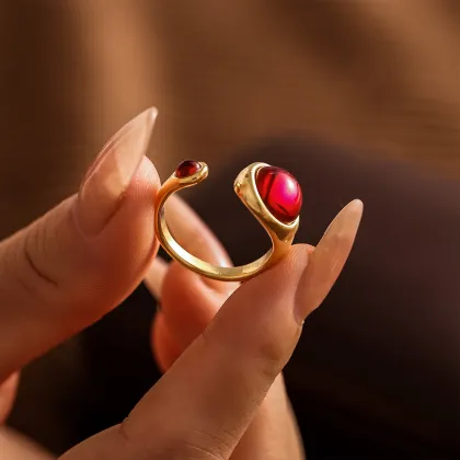 Stainless Steel Natural Crystal Elegant Red Garnet Ring